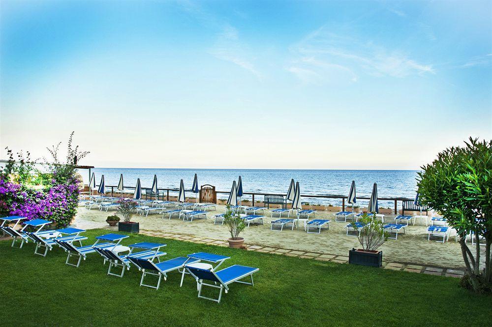 Hotel Acquasanta 테라치나 외부 사진